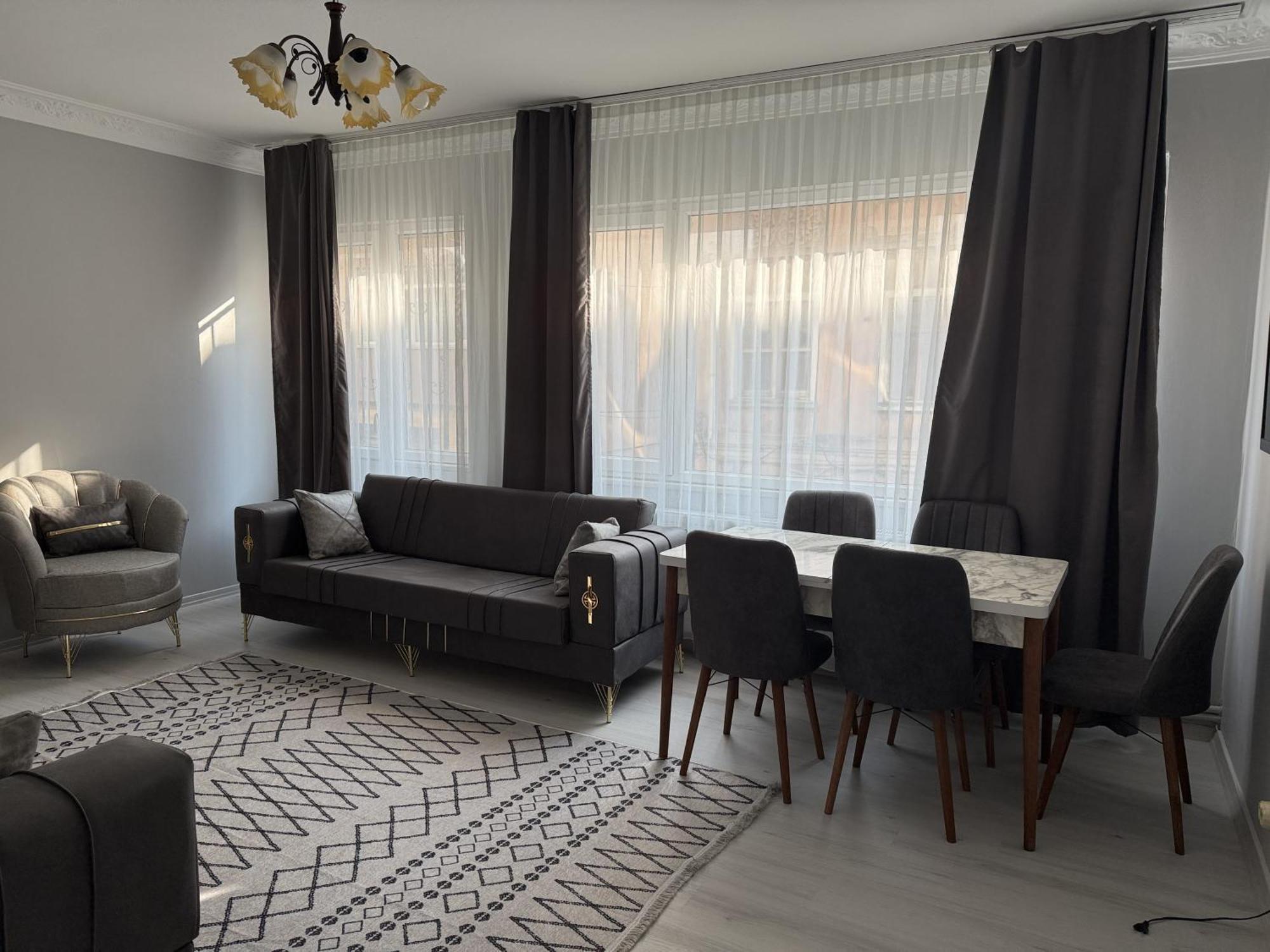 Only For Families Apartment Istanboel Buitenkant foto